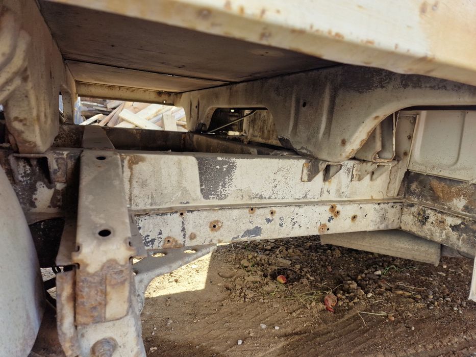 Volkswagen Transporter 1999 diesel, 2.695 € — imagine 5