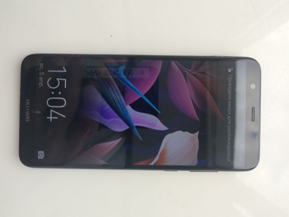 Телефон Хуавей Р-СМАРТ