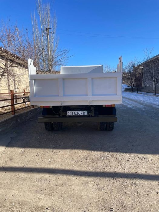 Исузу самосвал сотилади