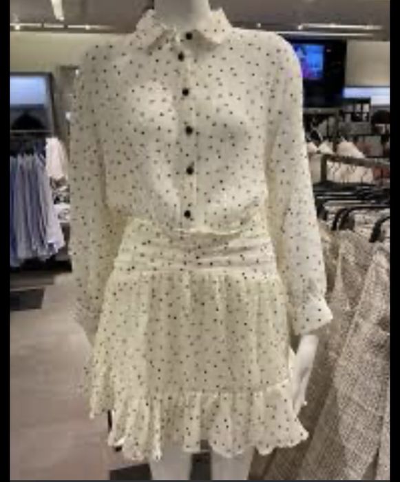 Рокля Zara на точки- xs размер