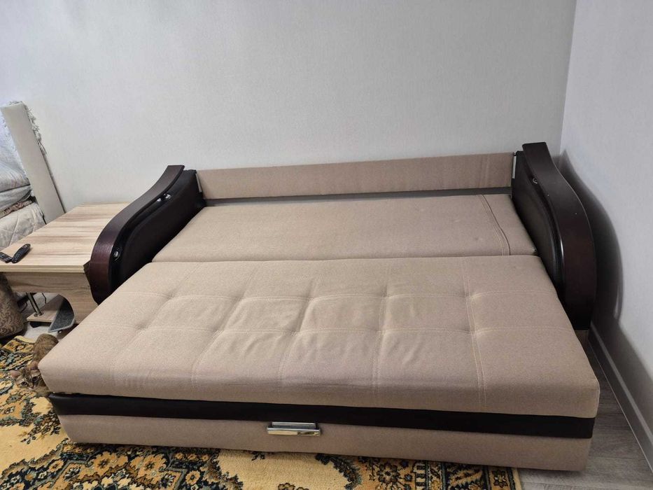 Диван + кресло, б/у