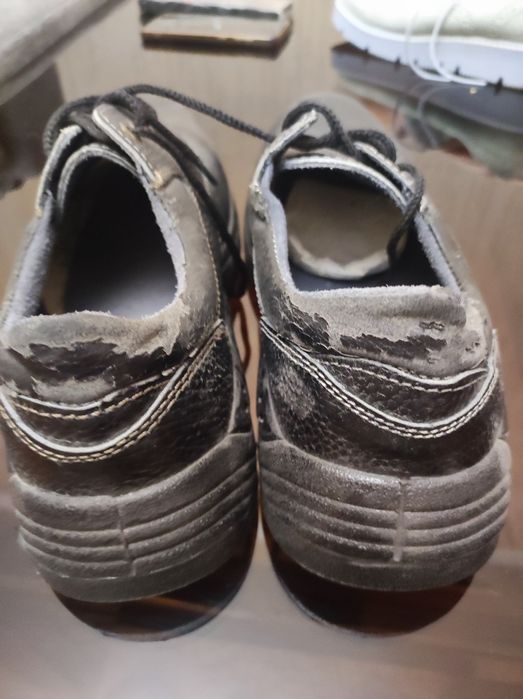 Рабочие ботинки размер 40