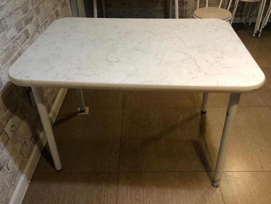 Стулья / Стол для общепита