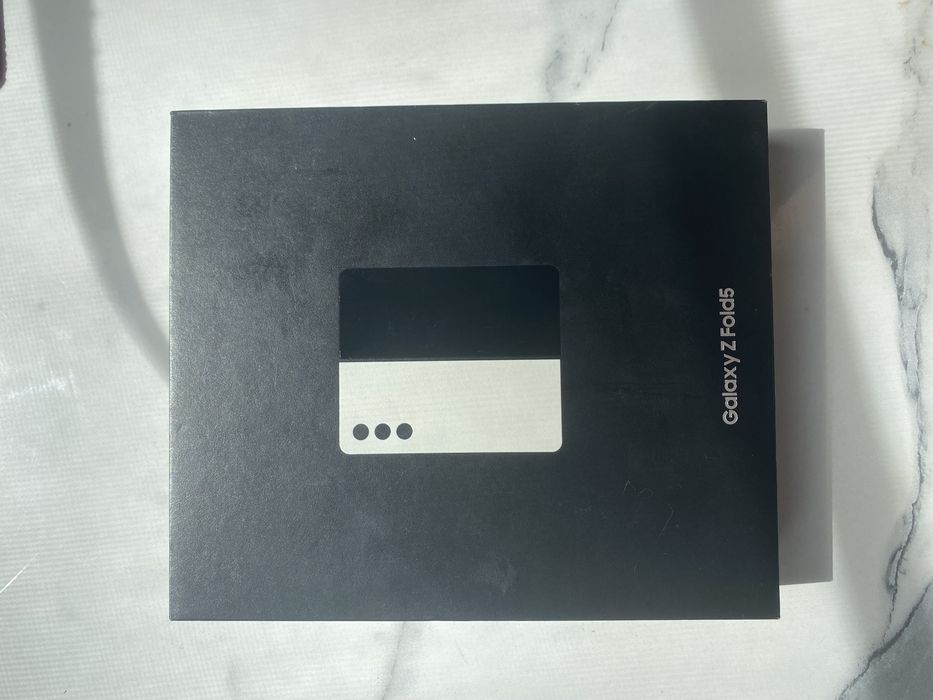 Продам Samsung Galaxy Z Fold5
