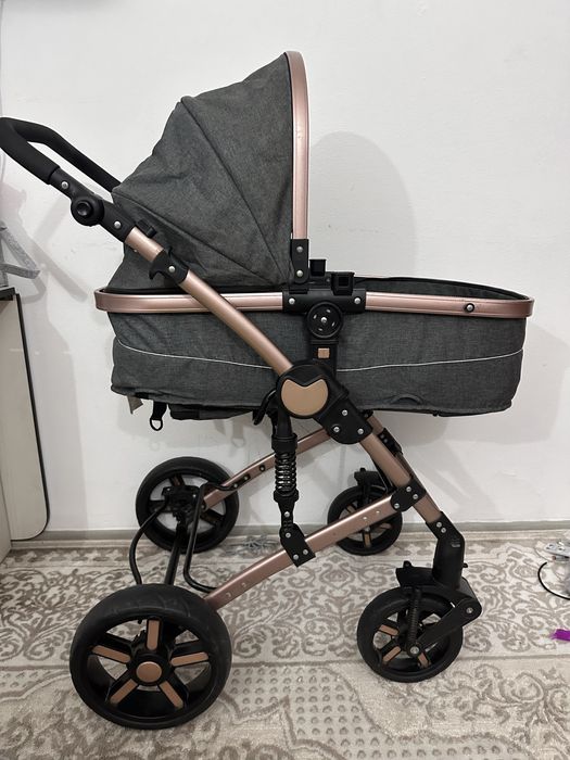 Продам детскую коляску