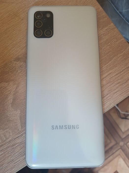 Samsumg A31  sotiladi