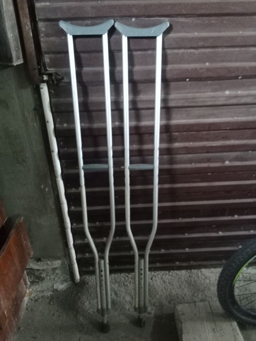 Продам костыль балдак