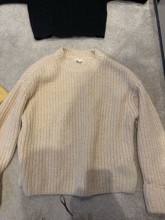 Пуловери зара, бершка и ейч ем