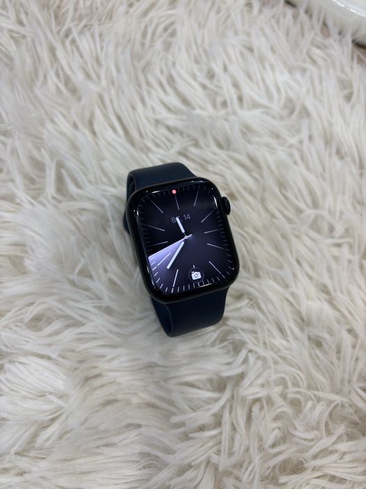 Apple Watch Series 8 45 мм