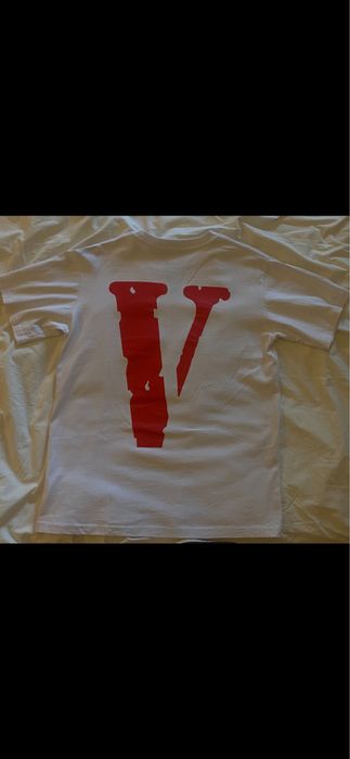 vand tricou Vlone