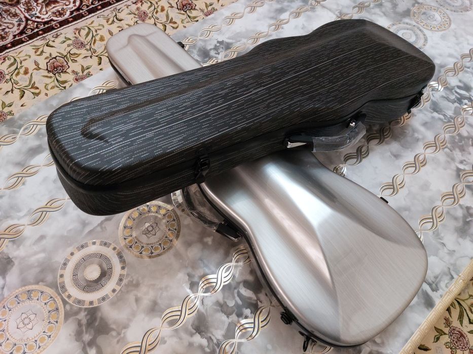 4/4 skripka keyslari