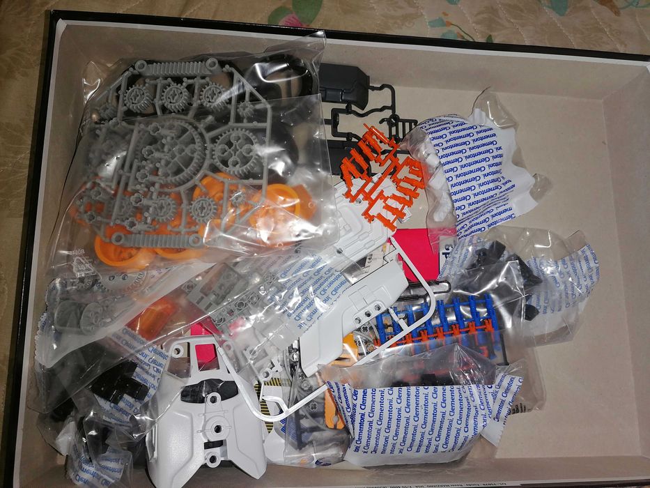 Детска играчка - Clementoni марсоход