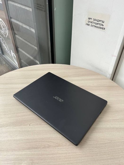 Acer celeron 4020