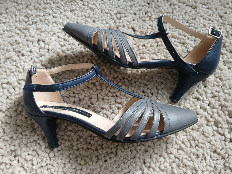 Pantofi Password Lumea La Picioare