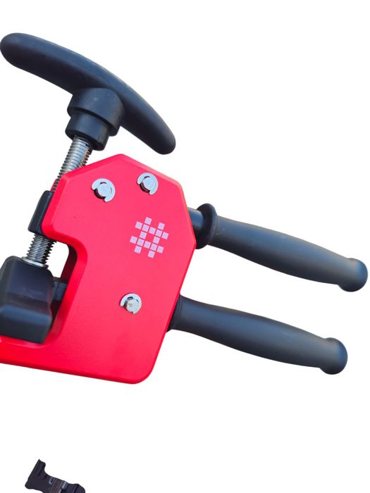 Трошачка клещи за отчупване на плочки