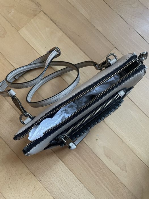 Marc Jacobs нова оригинална малка чанта - естествена кожа с кристали