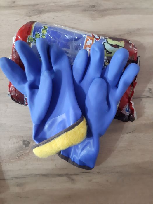 Продам  рабочие перчатки.