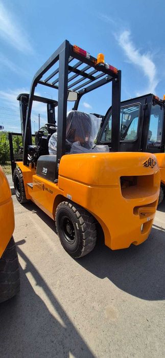 Дизельный вилочный погрузчик CPCD30-AG2