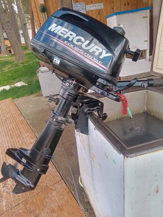 Mercury  извънбордов двигател