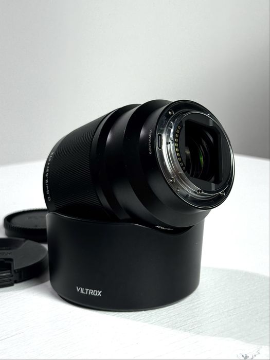 Обектив Viltrox 85мм. F1.8 STM ED iF II FE - Като нов