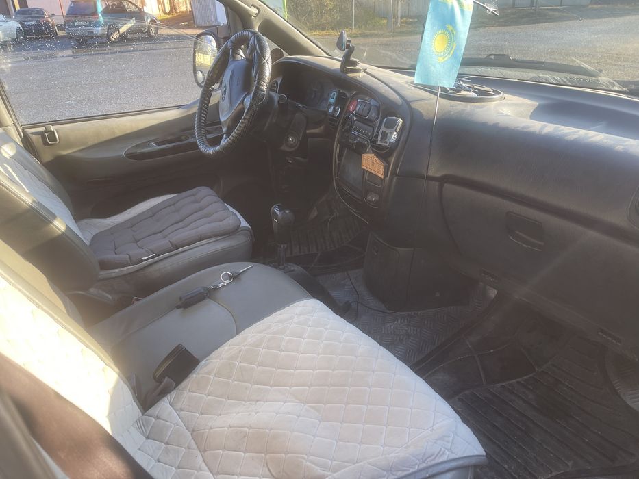 Продам Hyundai Starex H1