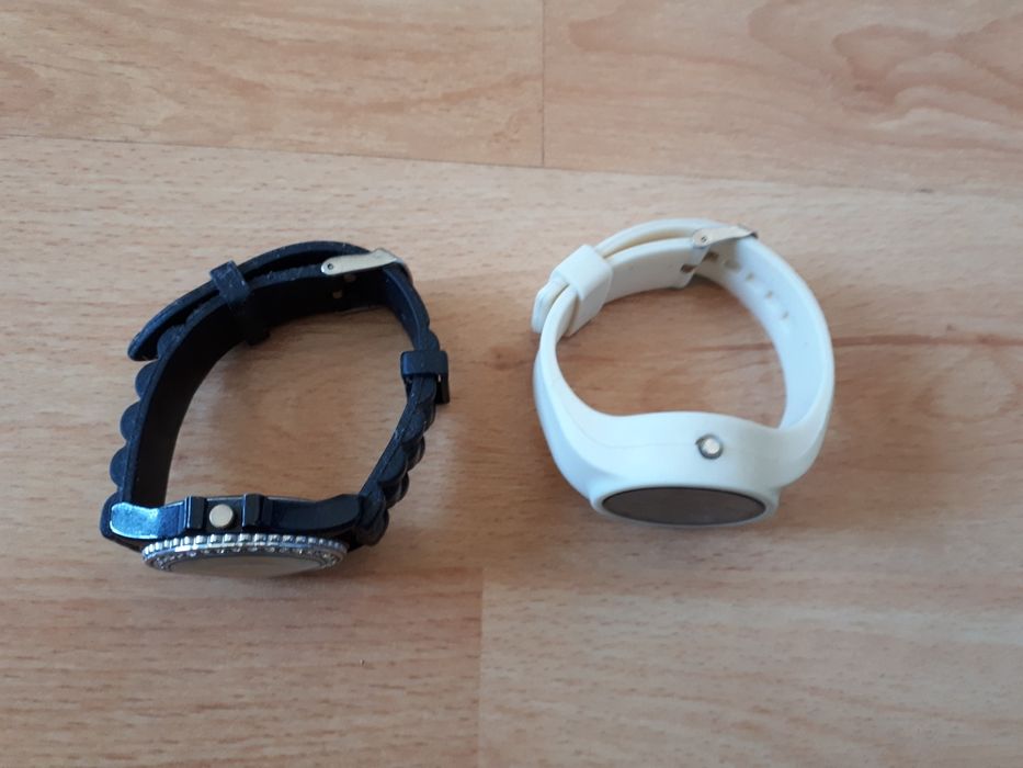 Часовници със силиконови верижки