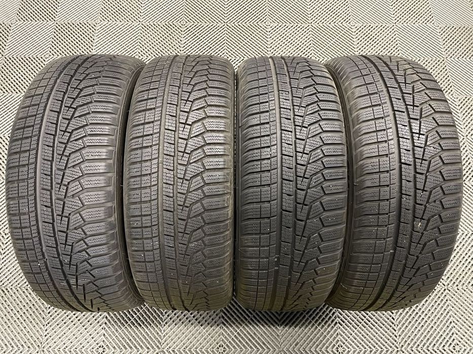 Set Anvelope Cauciucuri Iarna M+S 205 55 R17 Hankook Profil 7mm ca noi