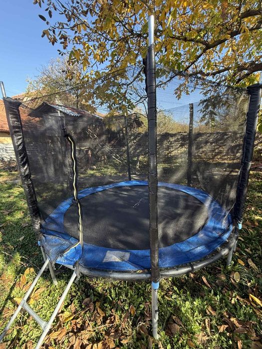 Батут за скачане