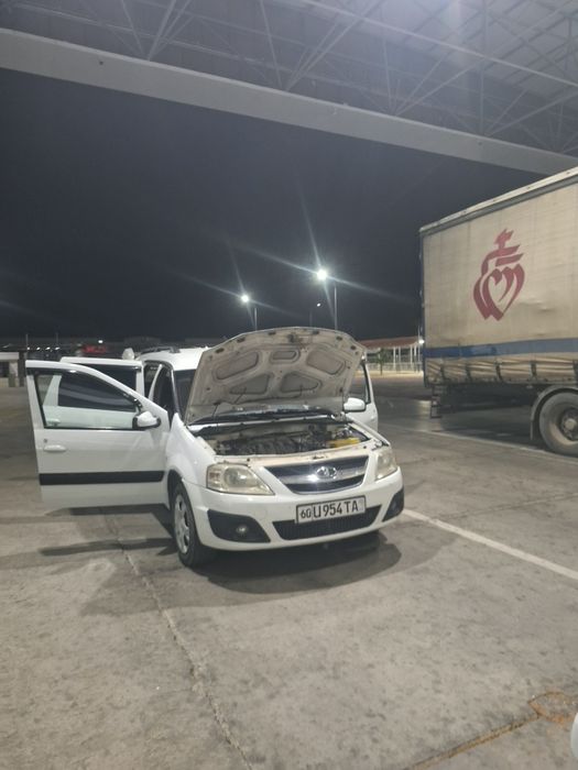 Лада Ларгус сотилади