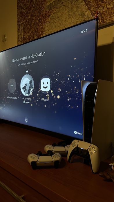 PlayStation 5 Digital,3 controllare (joystick magnetic)