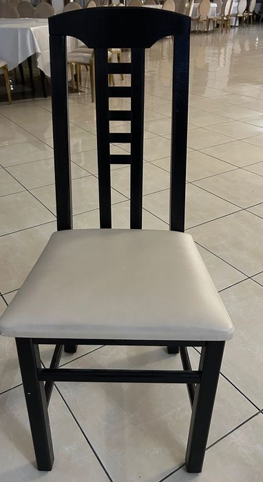 Scaune elegante