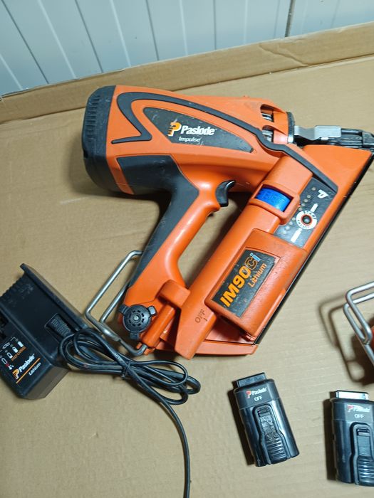 Paslode pt  cuie mari lemn set pulsa pt cuie de până la 90 mm