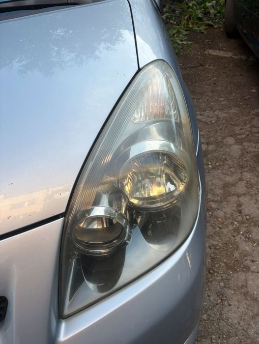 Полиране на фарове