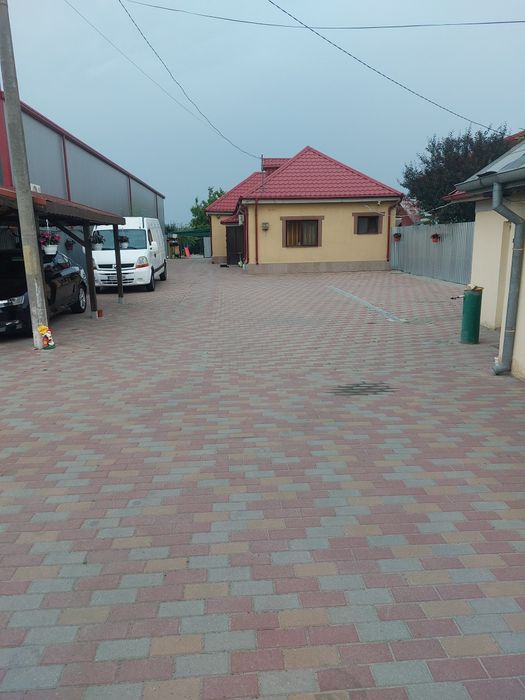 Vand casa cu teren in sat Varsatura com Chiscani