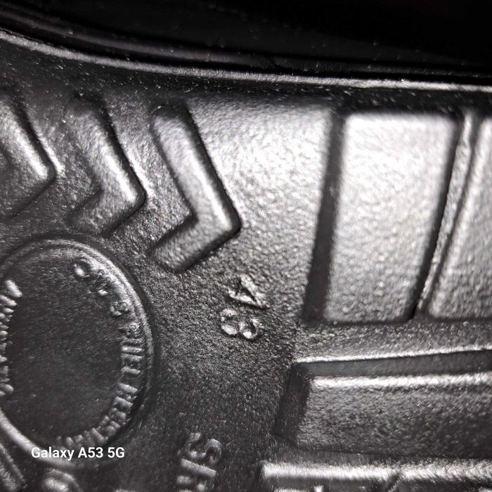 Продавам зимни кубинки