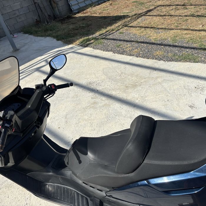 Yamaha majesty 250