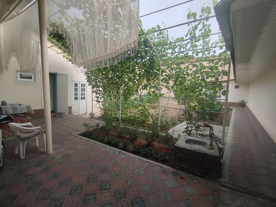 Продается участок с домом.Кибрай .Набережная