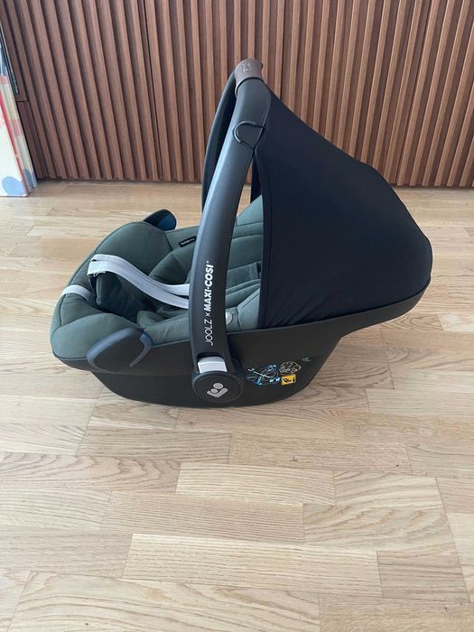 Scoica Joolz x Maxi Cosi Pebble 360 + baza IsoFix, Essential Green