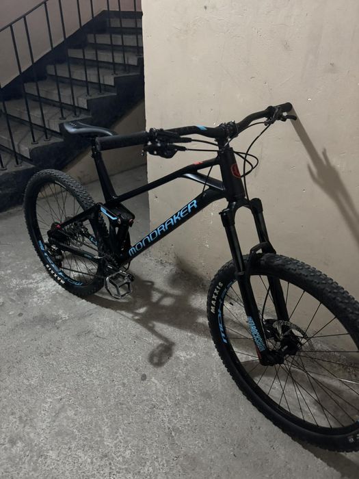 Mountain bike mondraker