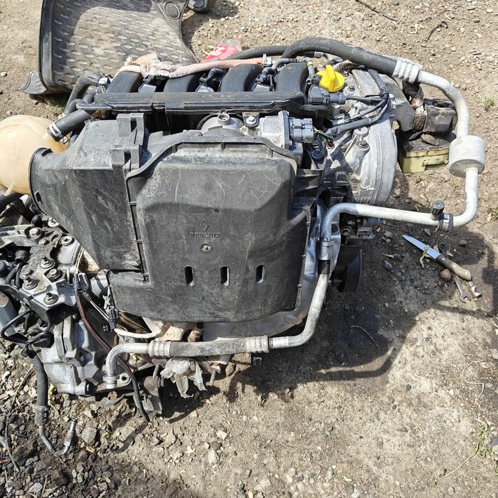 мотор двигатель Renault duster f4r 2.0
