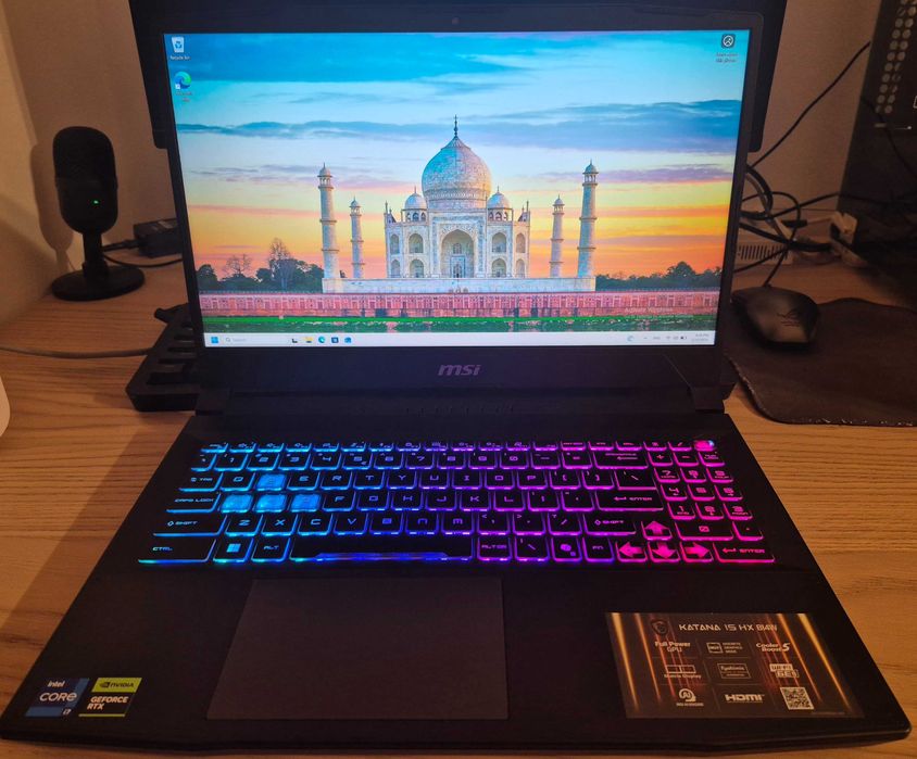 Laptop de Gaming MSI Katana 15HX