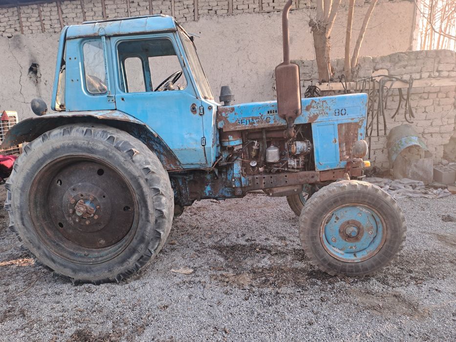 Traktorlar mtz 80