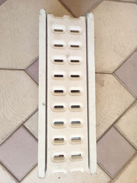 Брусчатка ва керамик плиткадан тушадиган сувларни дренажи бетон латок