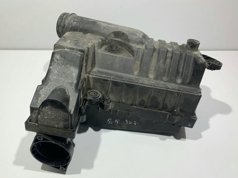 Carcasa filtru aer Volkswagen Golf 5 3C0129607BA 1.9 tdi BLS