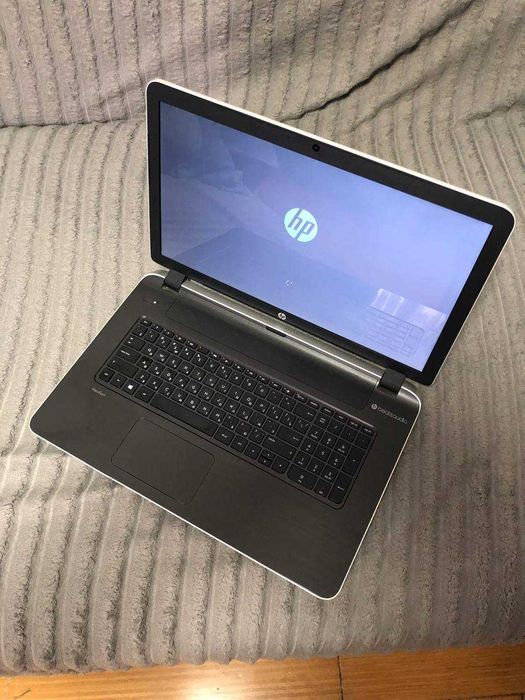 Продам мощный Ноутбук Hp intel i5 экран 17/3 диагональ срочно