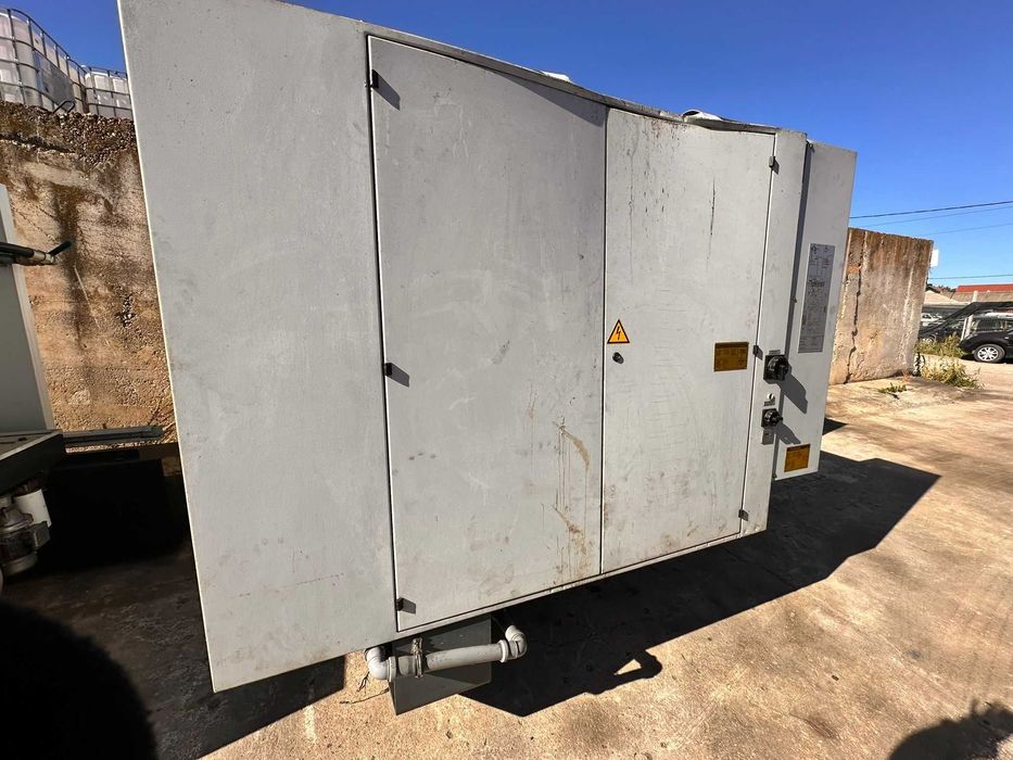 Mașină de șlefuit exterior/intern cilindric