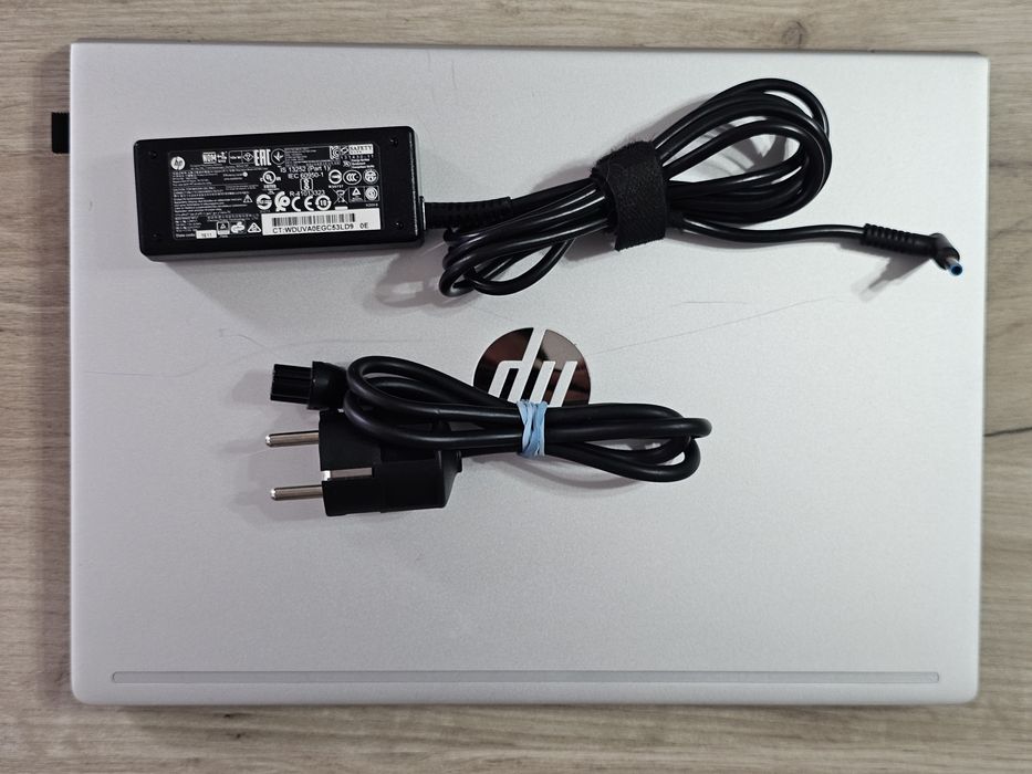Laptop Hp ProBook 440 G6 - i5-8265U/ Ssd 256 / 8gb  Ram