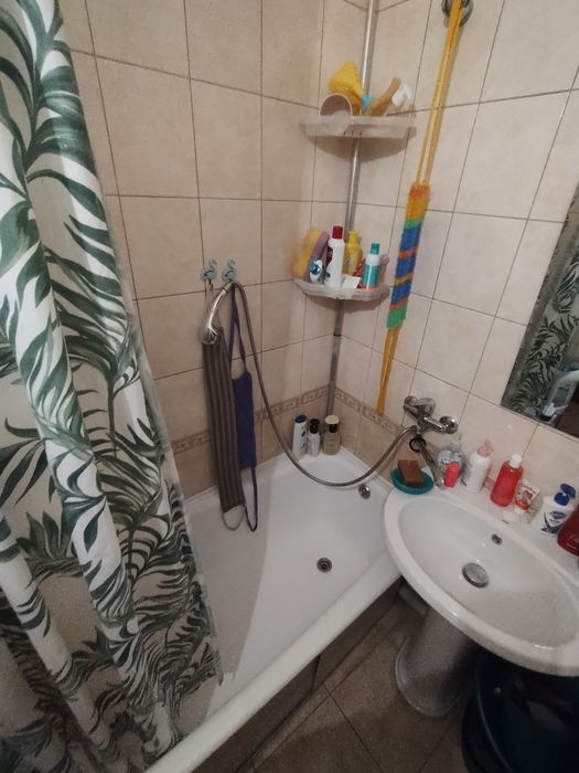 Продам полуторку на бульваре