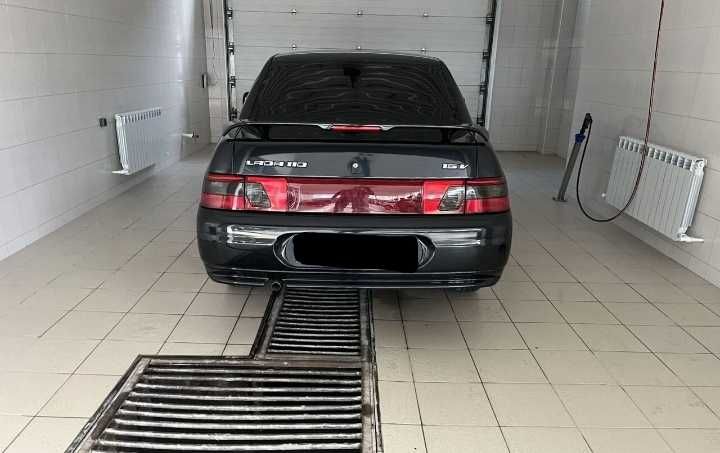 Продаю ваз   2110