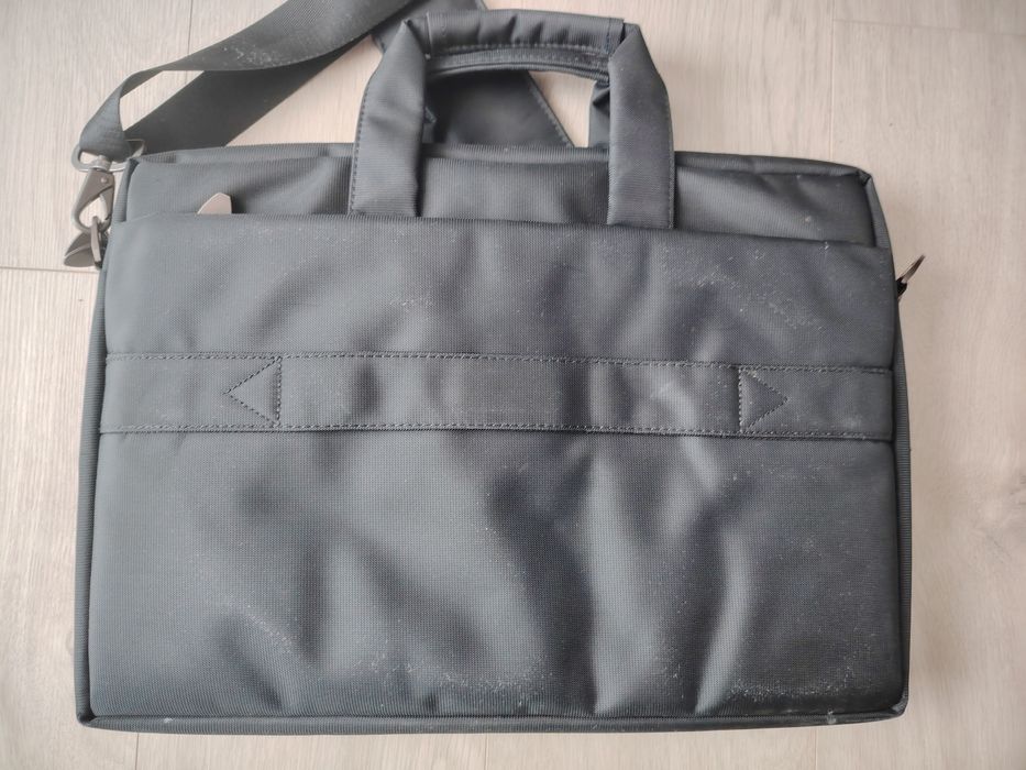 Продам чанта за лаптоп